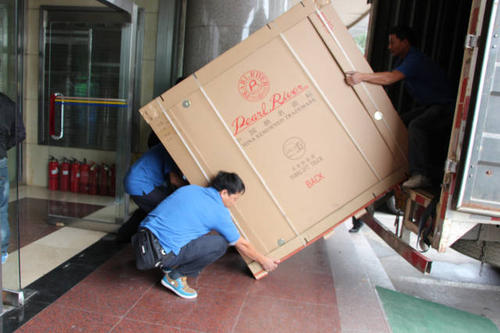 万载钢琴贵重工艺品无忧运